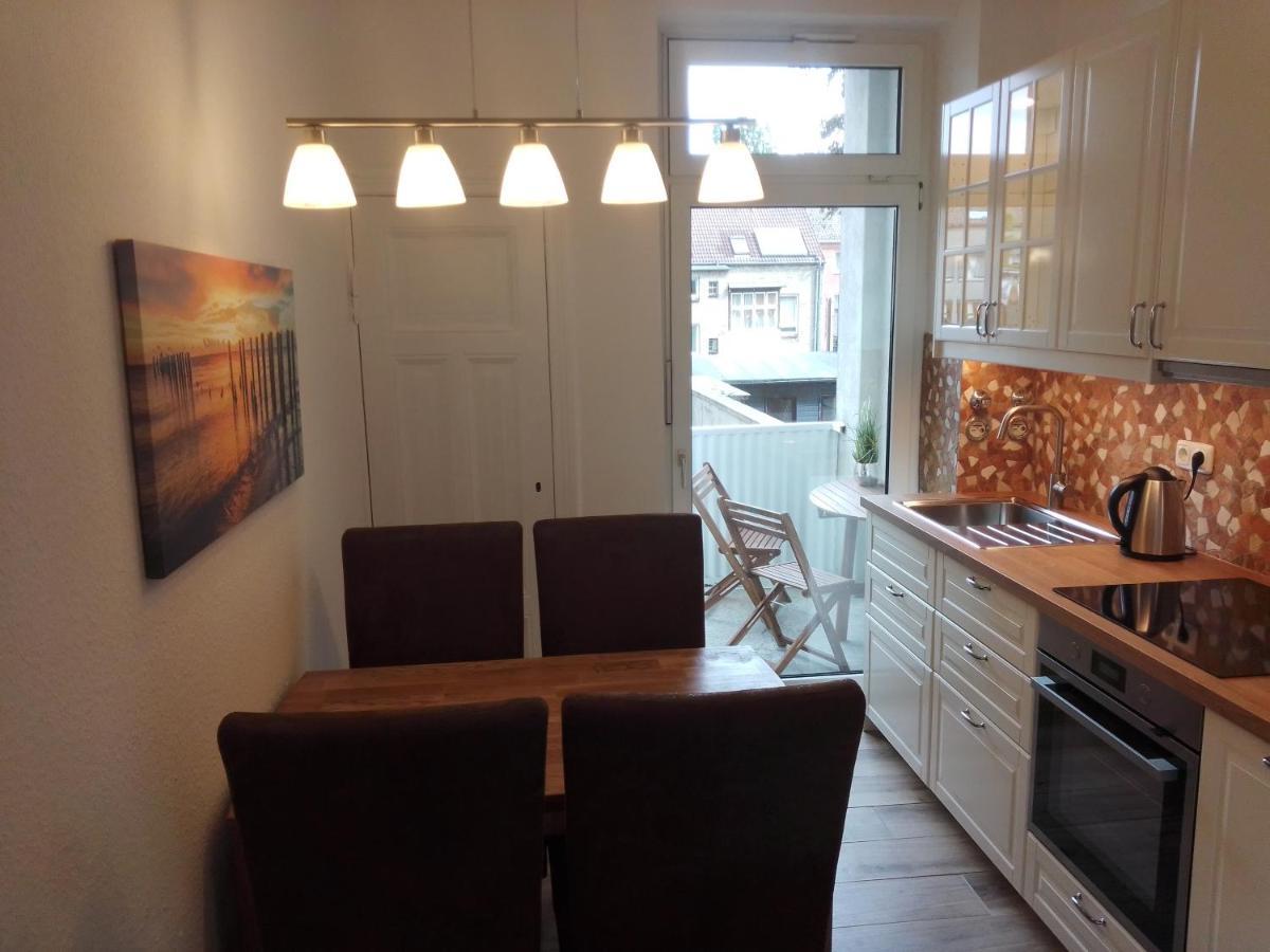Sailing City Oak Line Киль Экстерьер фото